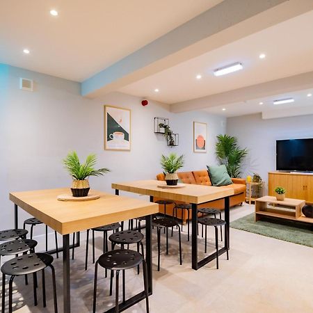 The Large Group House -Sleeps 21 Βίλα Δουβλίνο Εξωτερικό φωτογραφία