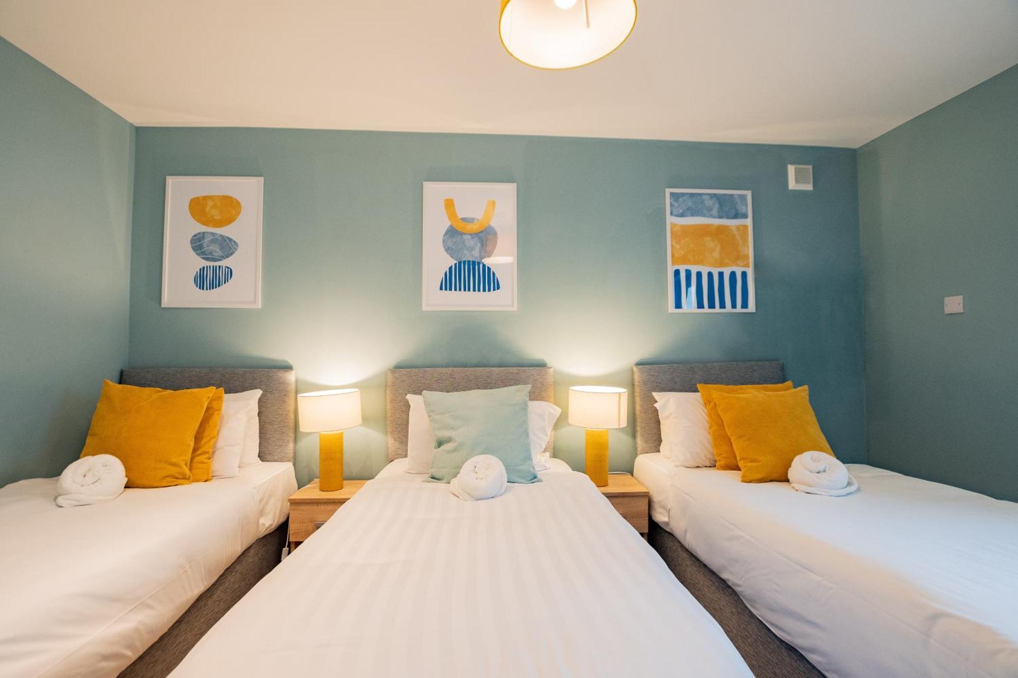 The Large Group House -Sleeps 21 Βίλα Δουβλίνο Εξωτερικό φωτογραφία