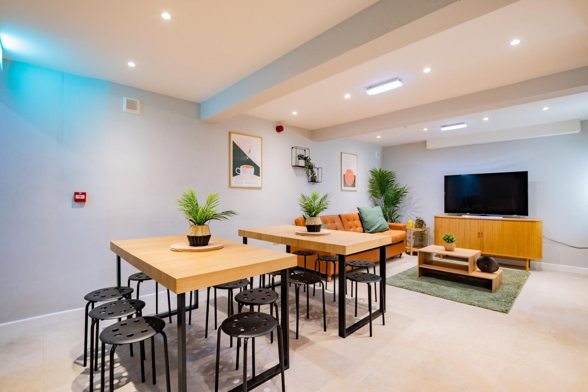The Large Group House -Sleeps 21 Βίλα Δουβλίνο Εξωτερικό φωτογραφία