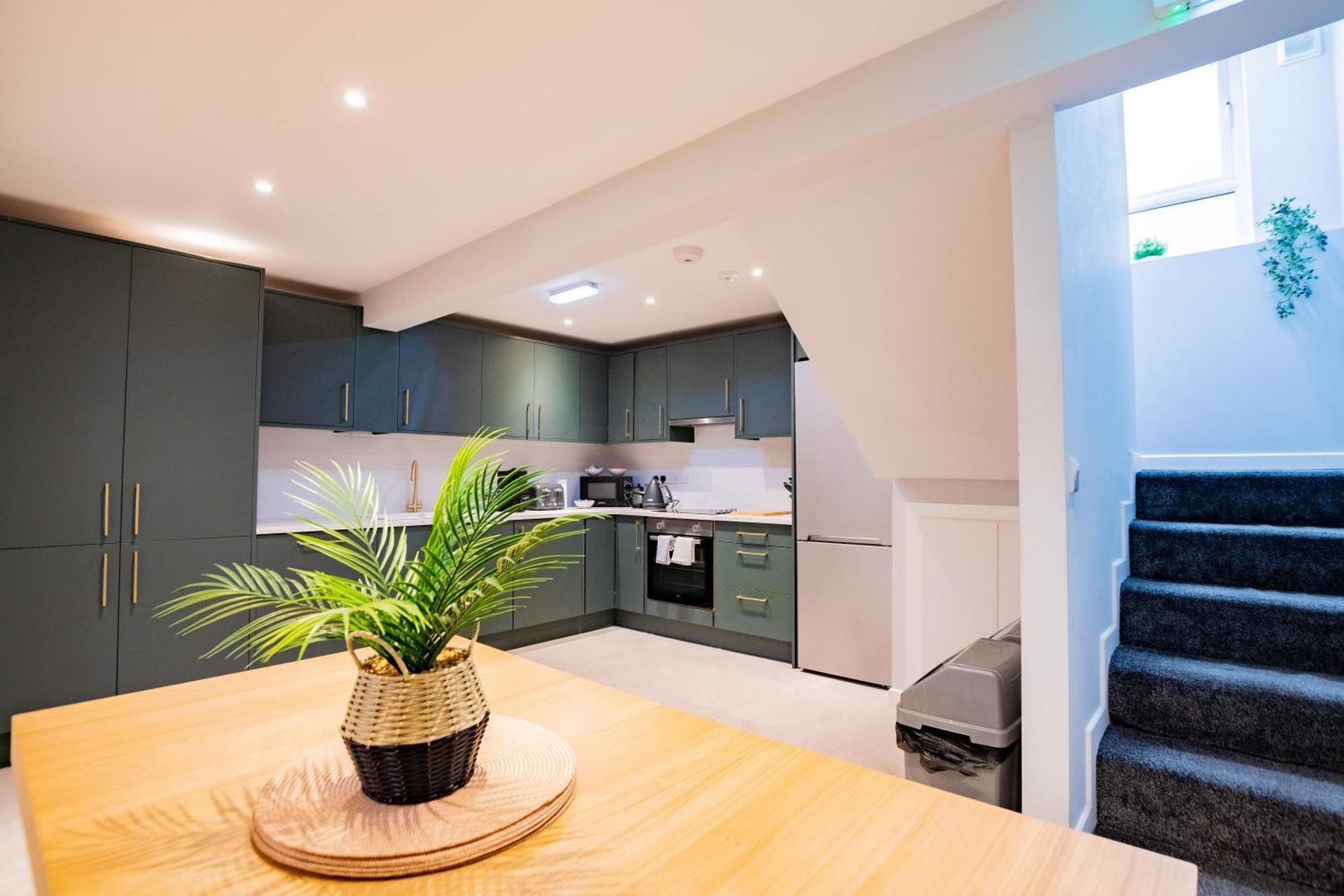 The Large Group House -Sleeps 21 Βίλα Δουβλίνο Εξωτερικό φωτογραφία