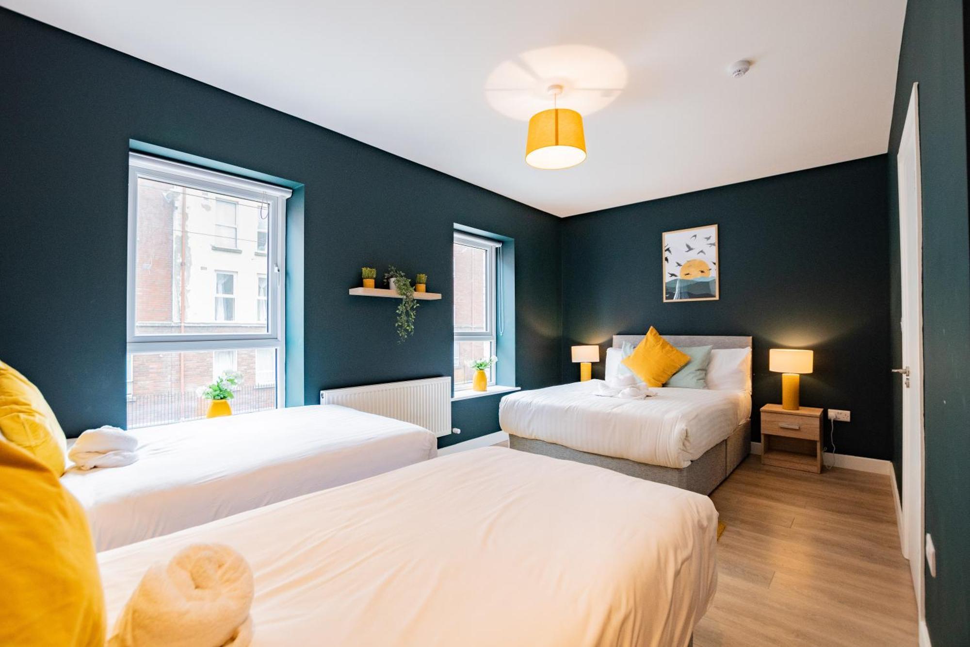 The Large Group House -Sleeps 21 Βίλα Δουβλίνο Εξωτερικό φωτογραφία